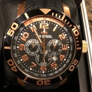 TW Steel Men’s Rose Gold Diver’s Watch